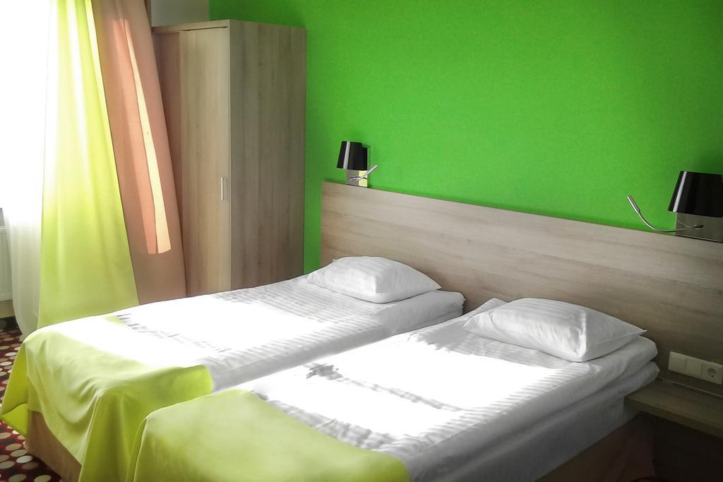 Optima Rivne Hotel Room photo