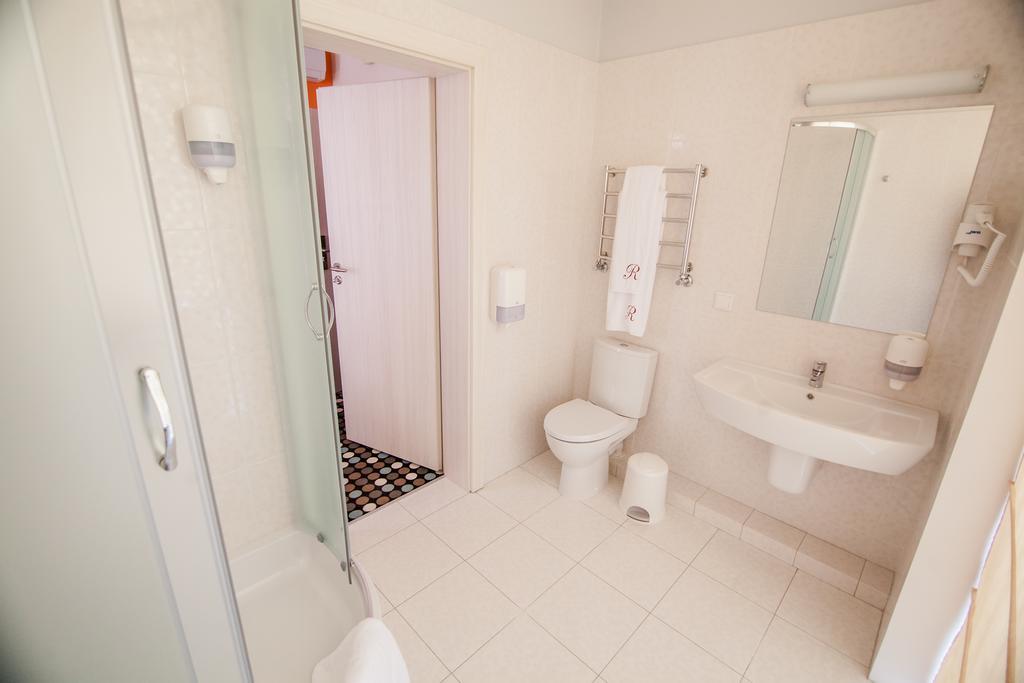 Optima Rivne Hotel Room photo